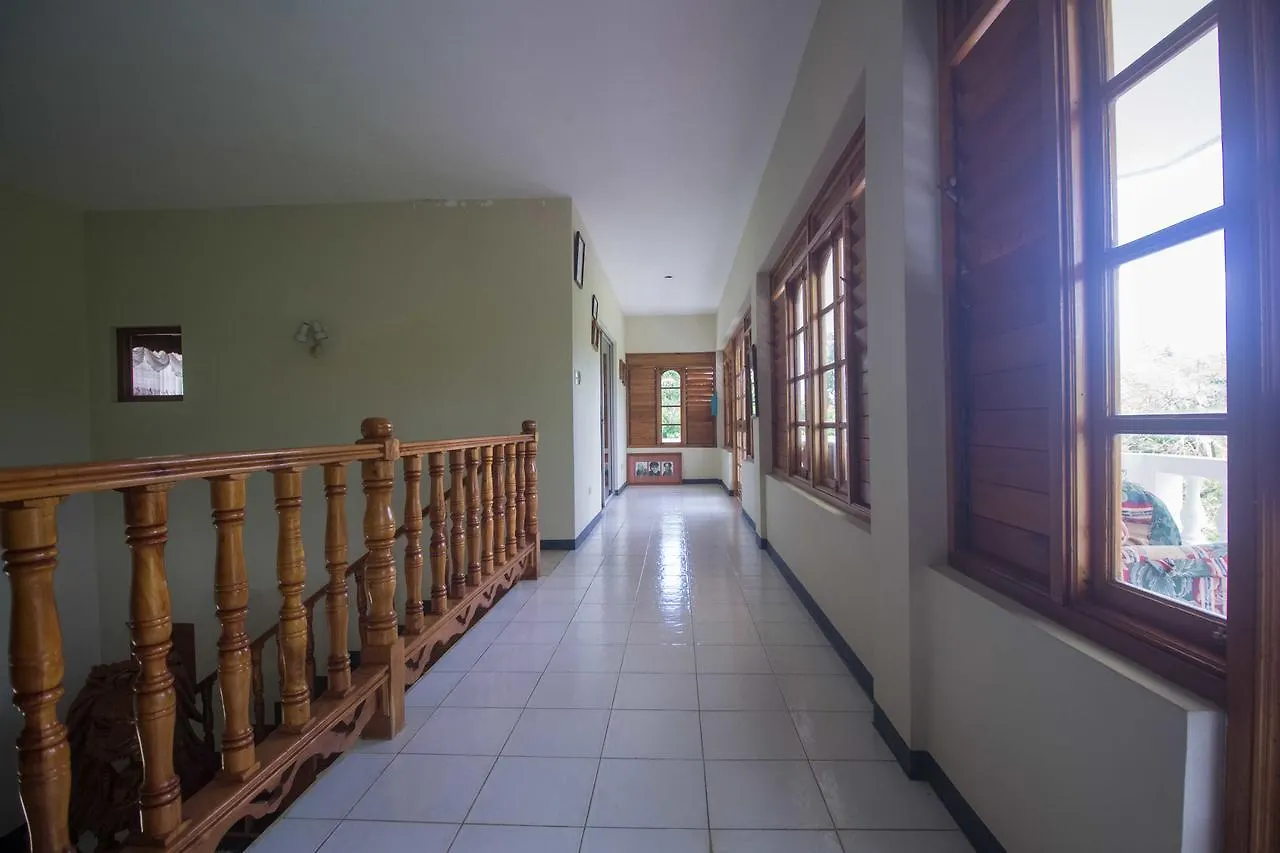 Rainbow Hill Villa Negril