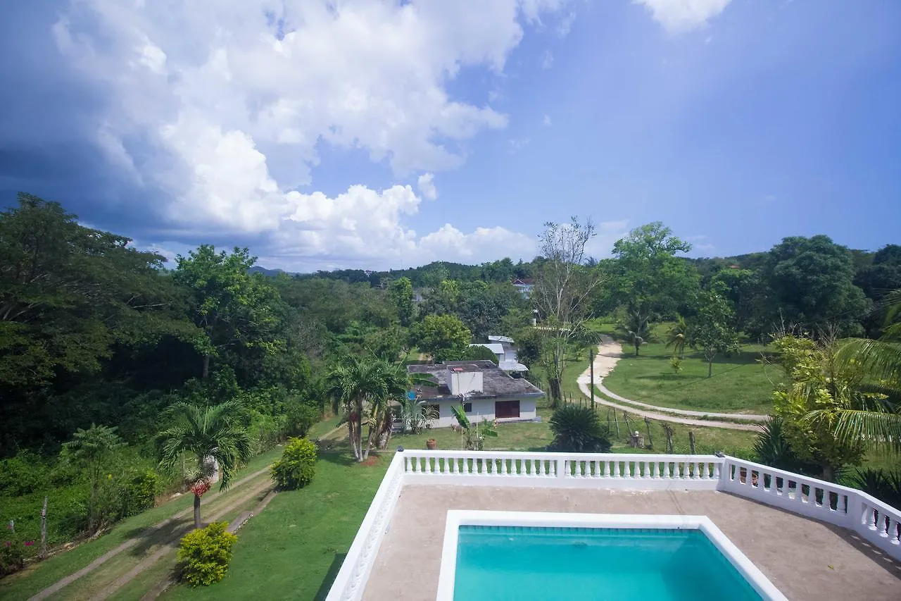 Rainbow Hill Villa Negril