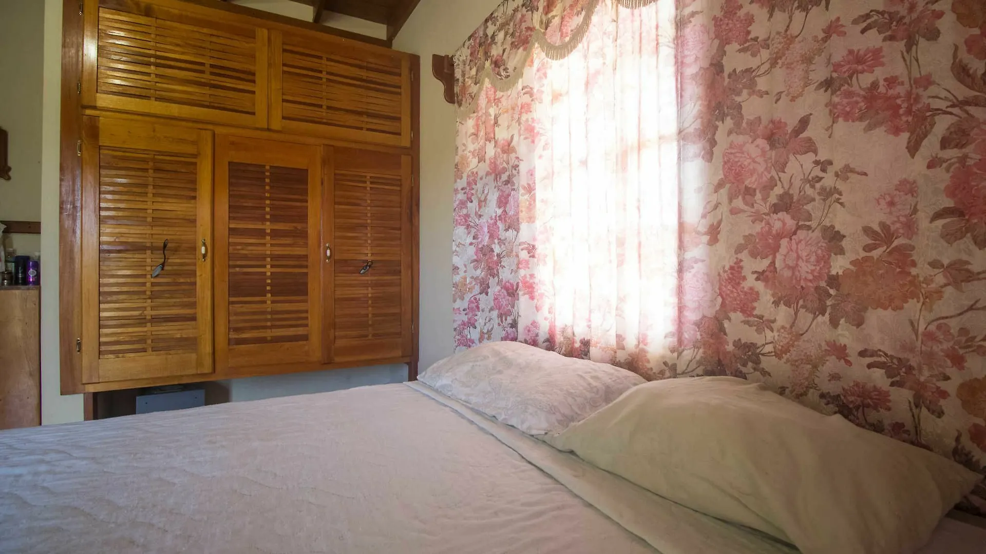 Rainbow Hill Villa Negril