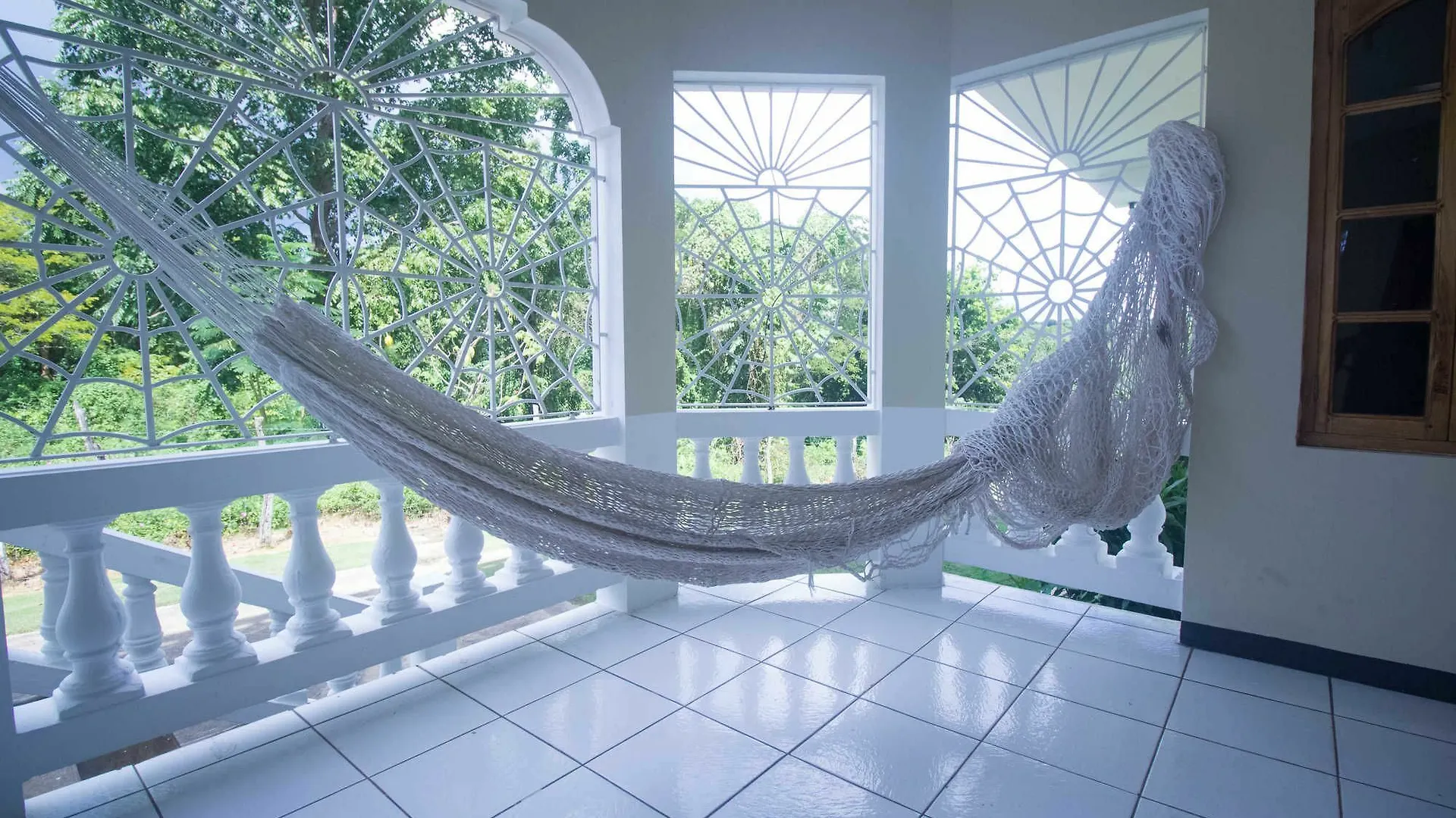 Rainbow Hill Villa Negril Jamaica